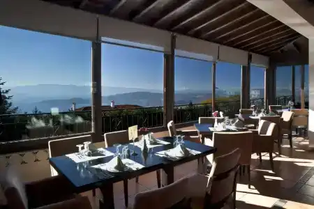 Portaria - 30