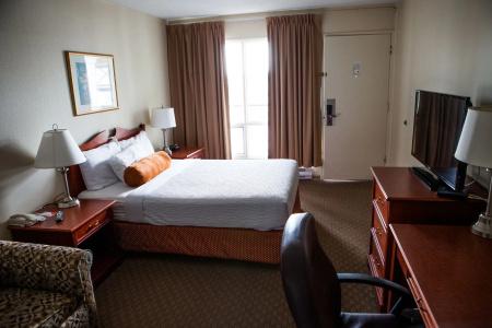 Knights Inn - 2