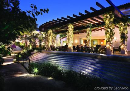 Sunset Marquis - 40