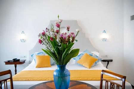 Eden Roc Suites - 512