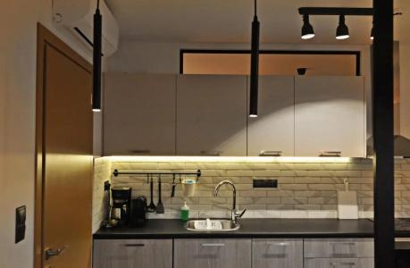 The Athenians Modern - 7