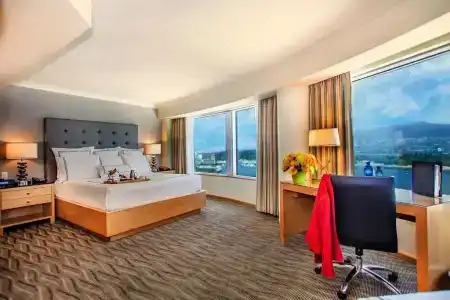 Pan Pacific - 143