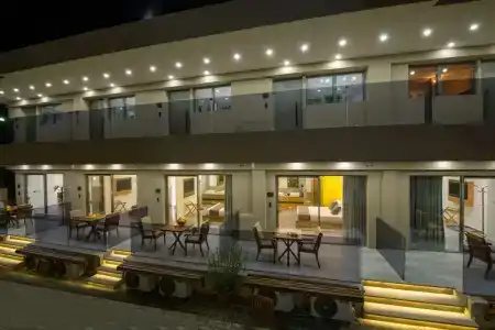 Lilium Luxury Suites - 1