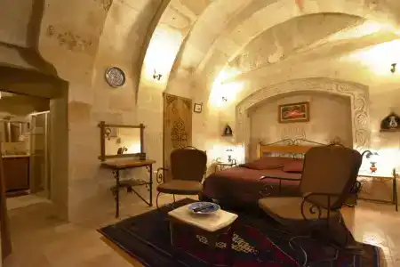 Harman Cave - 156