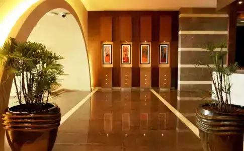 Crowne Plaza Amman, an IHG - 12