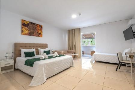Bamboo Suites Boutique - 95