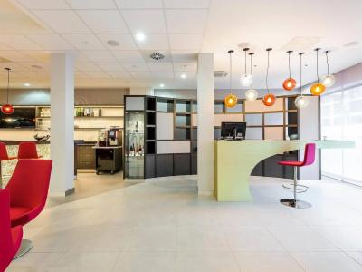 Mercure Düsseldorf Zentrum - 11