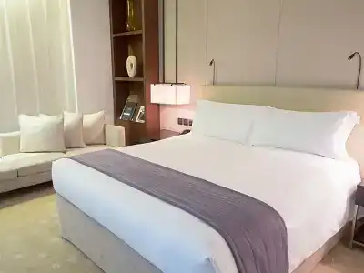InterContinental Dubai Festival City, an IHG - 8