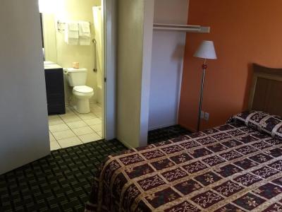 Anaheim National Inn - 89