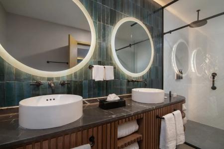 Courtyard by Marriott - 47
