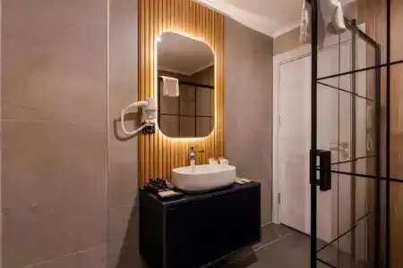 Tema 242 - 52