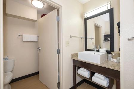 Red Roof Inn Plus+ – Southpoint - 45
