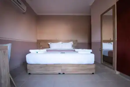 Cyrenia Guesthouse - 54