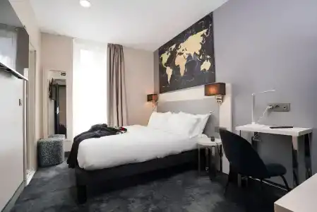 Hôtel Univers - 23