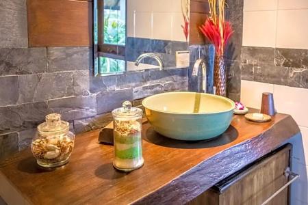 Beyond The Blue Horizon Boutique Bungalows - 53