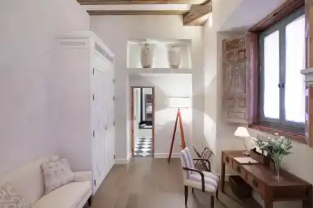 Boutique Corral del Rey - 92