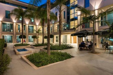 Trianon Luxury  & Suites - 15