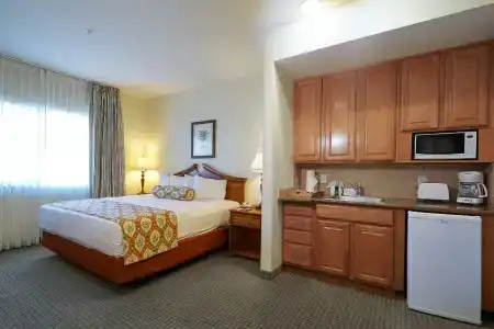Tahiti All-Suite Resort - 1