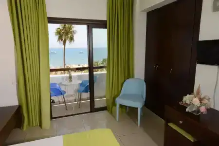 Les Palmiers Beach Boutique & Luxury - 7