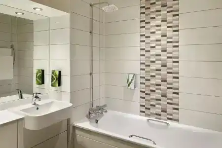 Premier Inn - Prestwich - 14