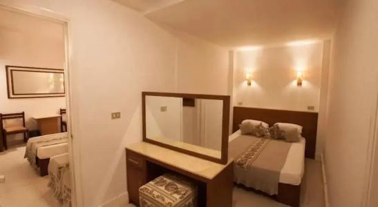 Beau Site - 4