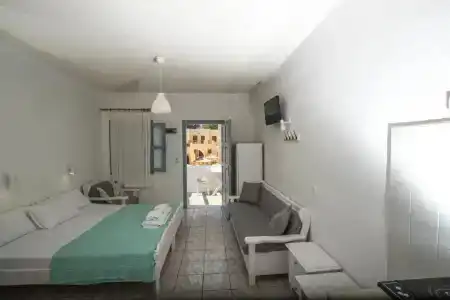 Zacharakis Studios - 69