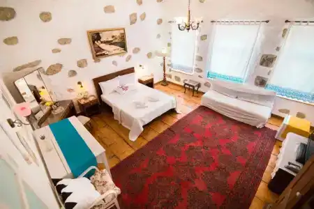 Afet Hanim Konagi - 53