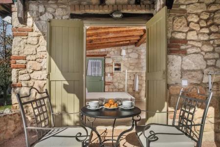 Petrino Suites - 48
