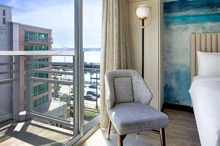 Seattle Marriott Waterfront - 89