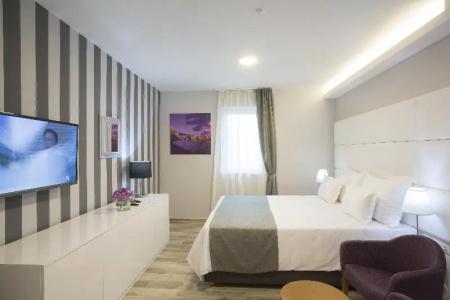 Boutique Intermezzo - Pag centre - 63