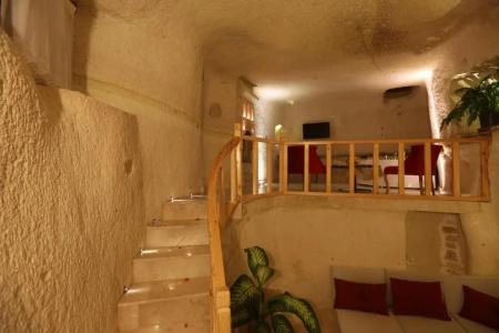 Abu Hayat Cave Suites - 40