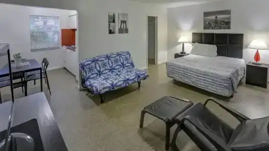 Green Seas Motel - 101