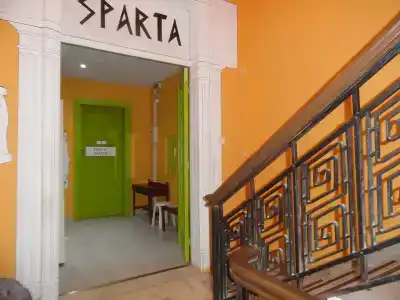 Zeus Hostel - 1