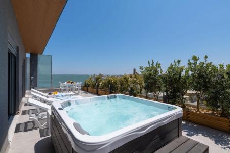 Rhodes SkyLine Suites - 114