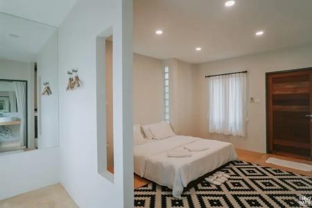 Ohana and Restaurant - 100