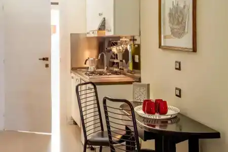 Roma Central Guest House - 94