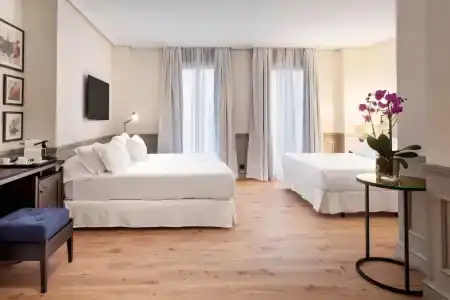 H10 Corregidor Boutique - 14