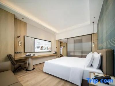 Yutong - 35