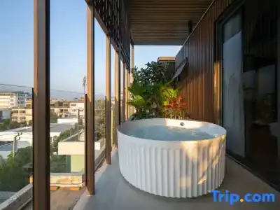 Shan Villas Sukhumvit - 216