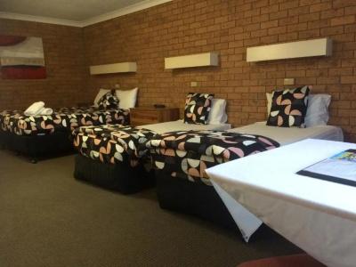 James Street Motor Inn - 53
