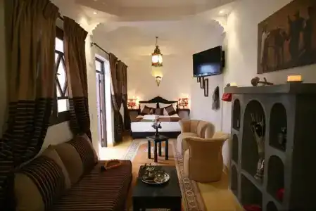 Riad Shaloma - 9