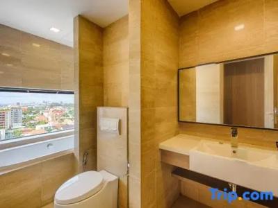 Mansion 51 & Apartment - 111
