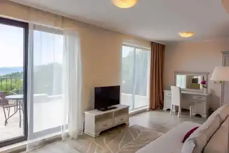White Rock Castle Suite & SPA - 31