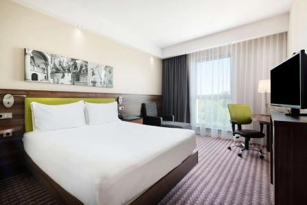 Hampton by Hilton Krakow - 34