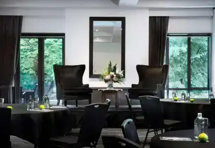 Rydges Latimer - 21