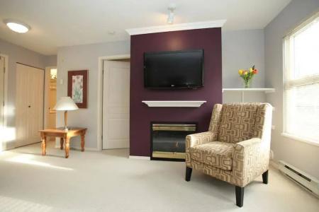 Times Square Suites - 37