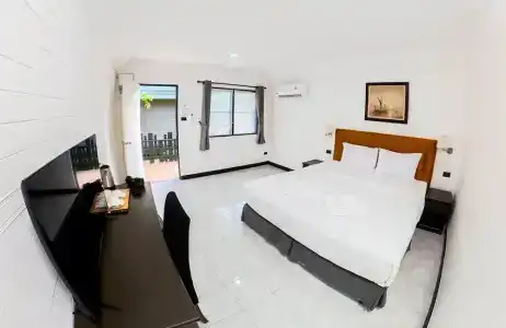 Lunarhut Resort - 47