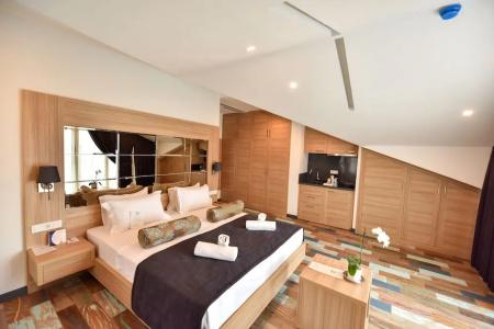 Alesta Midtown Apart - 30
