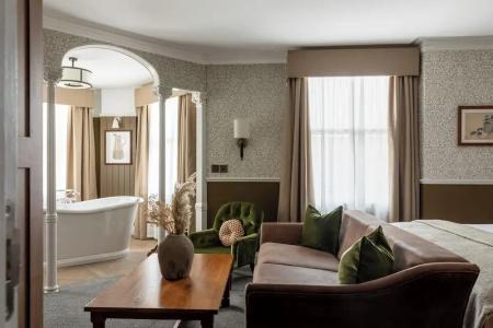The Drayton Court - 39