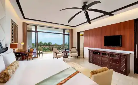 The St. Regis Sanya Yalong Bay Resort - 6